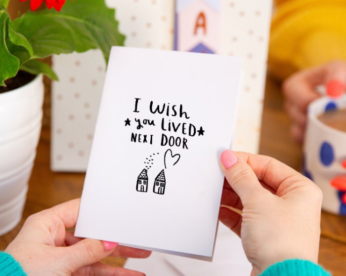 Sentimental Christmas Card Messages for Long-Distance Friends